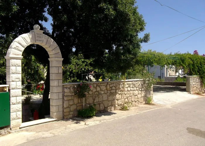 Πανσιόν Soline Λομπάρδα