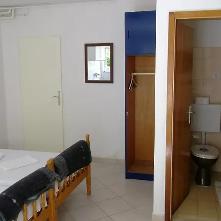 Soline Guest house